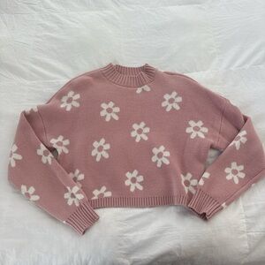 Hollister Pink Daisy Women's Sweater